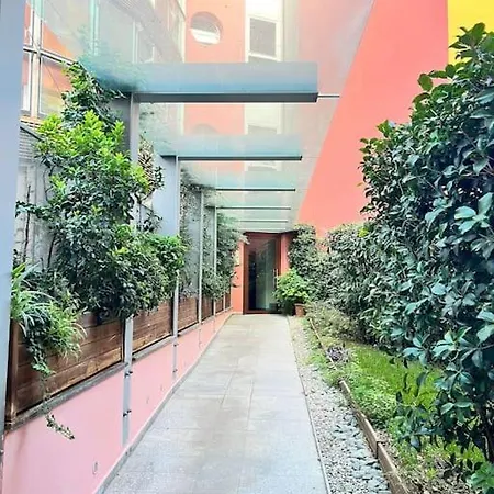 The Boutique - Downtown - Close To Bocconi Apartment